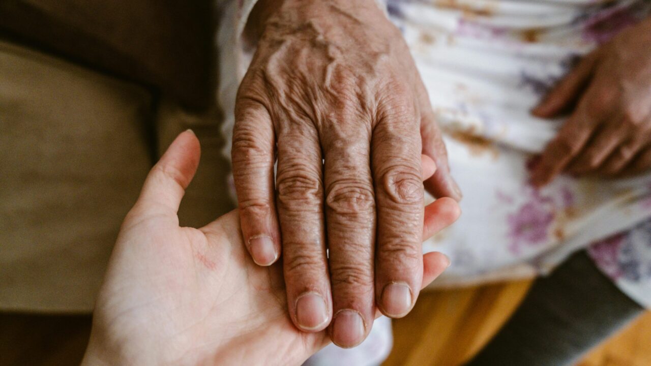 Making the Smart Choice: Home Modifications vs. Assisted Living for Seniors